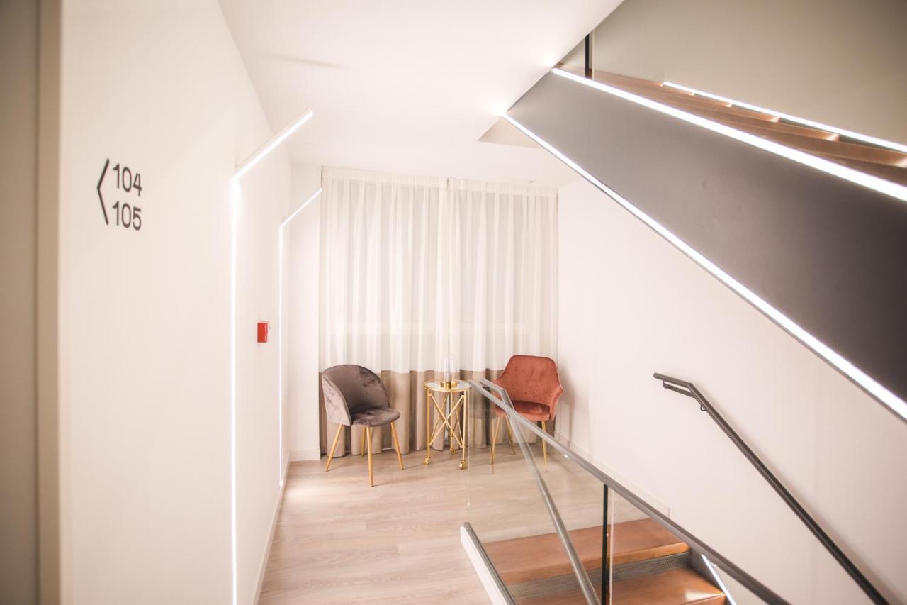 Dwo Abaster Hotel โซรีอา ภายนอก รูปภาพ